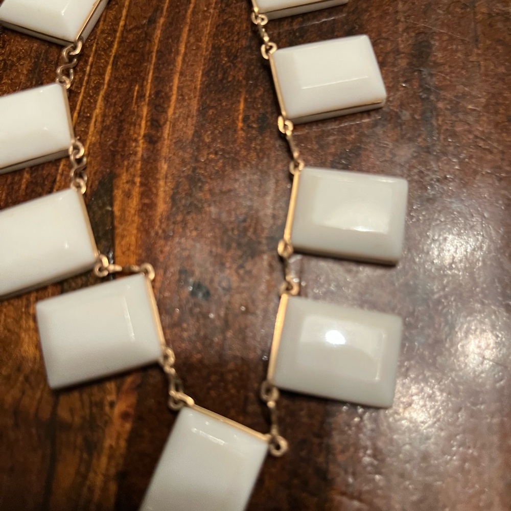 Cream Rectangular Necklace With Gold Accents - image 3